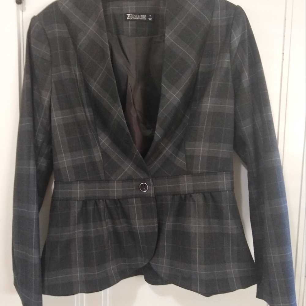 New York and Company plaid women's blazer, size 10